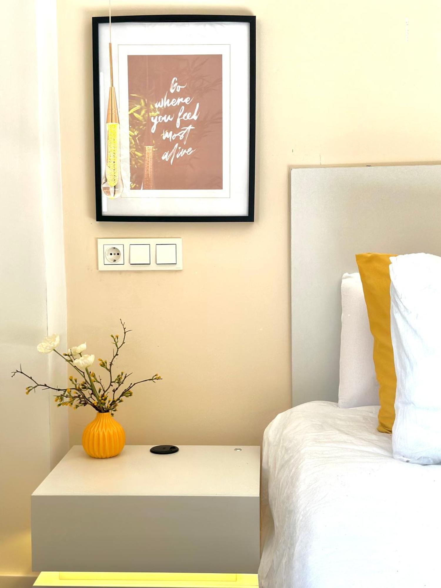 Lux Modern